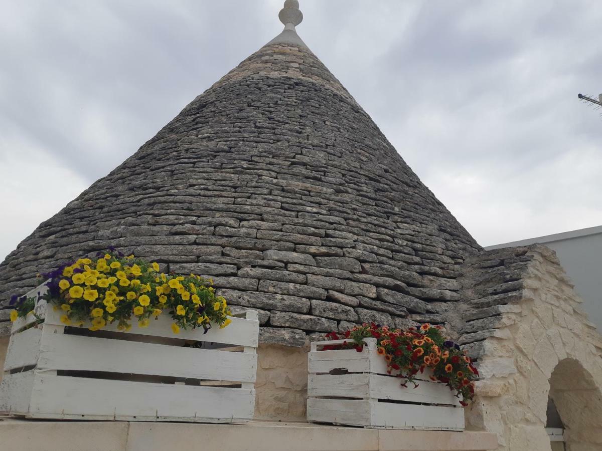 マルティナ・フランカ Trullo Della Rosaヴィラ エクステリア 写真