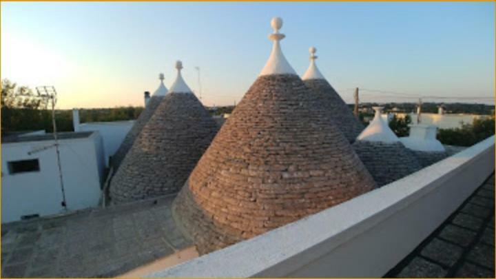 マルティナ・フランカ Trullo Della Rosaヴィラ エクステリア 写真